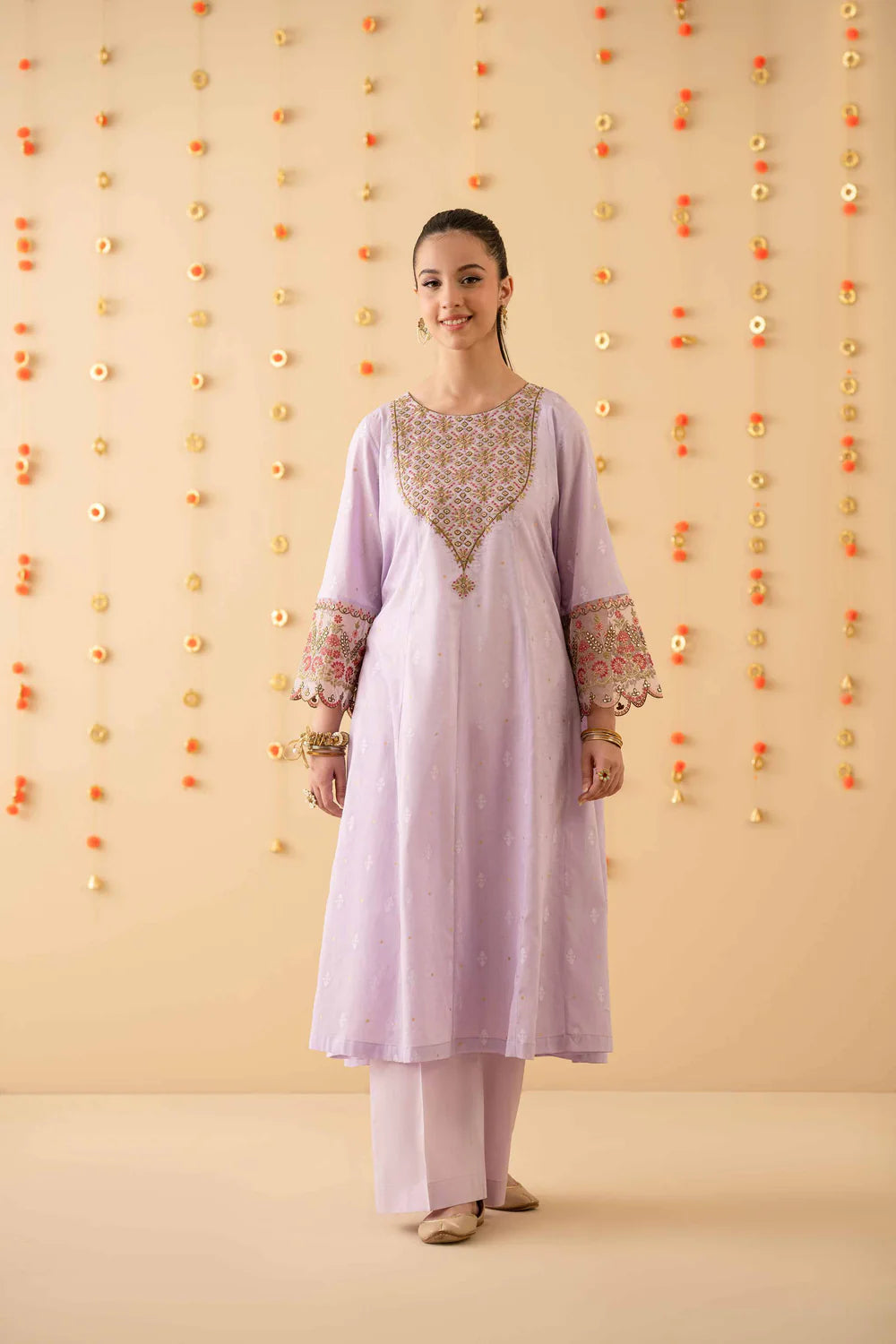 2 Piece - Embroidered Suit - PE25-142