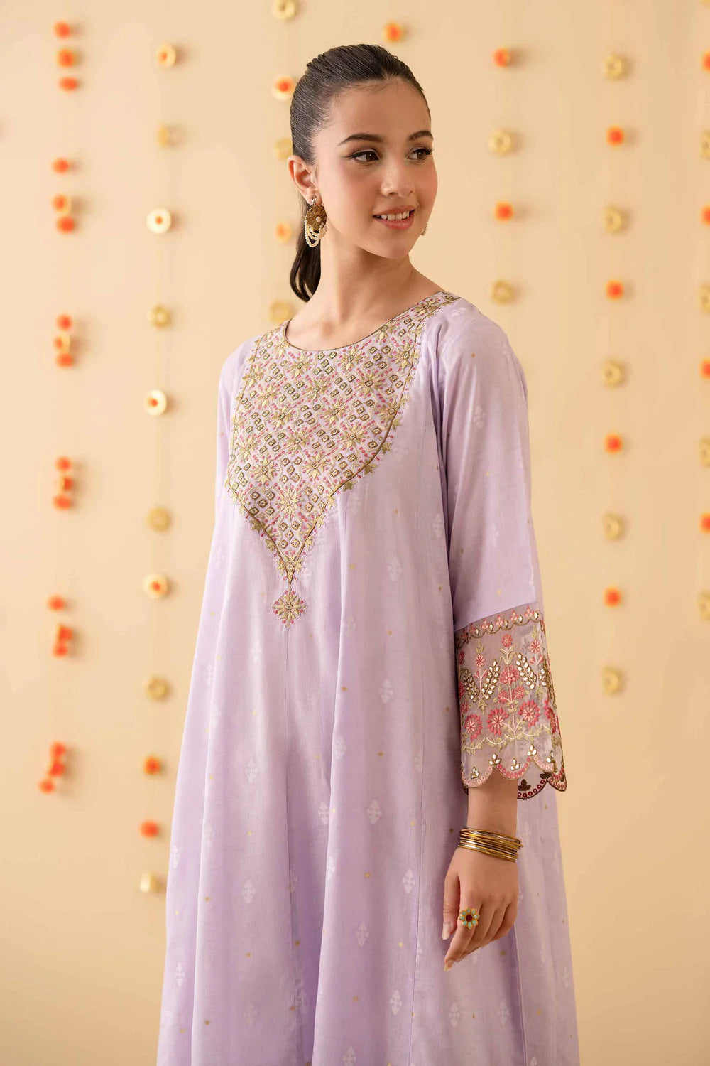 2 Piece - Embroidered Suit - PE25-142