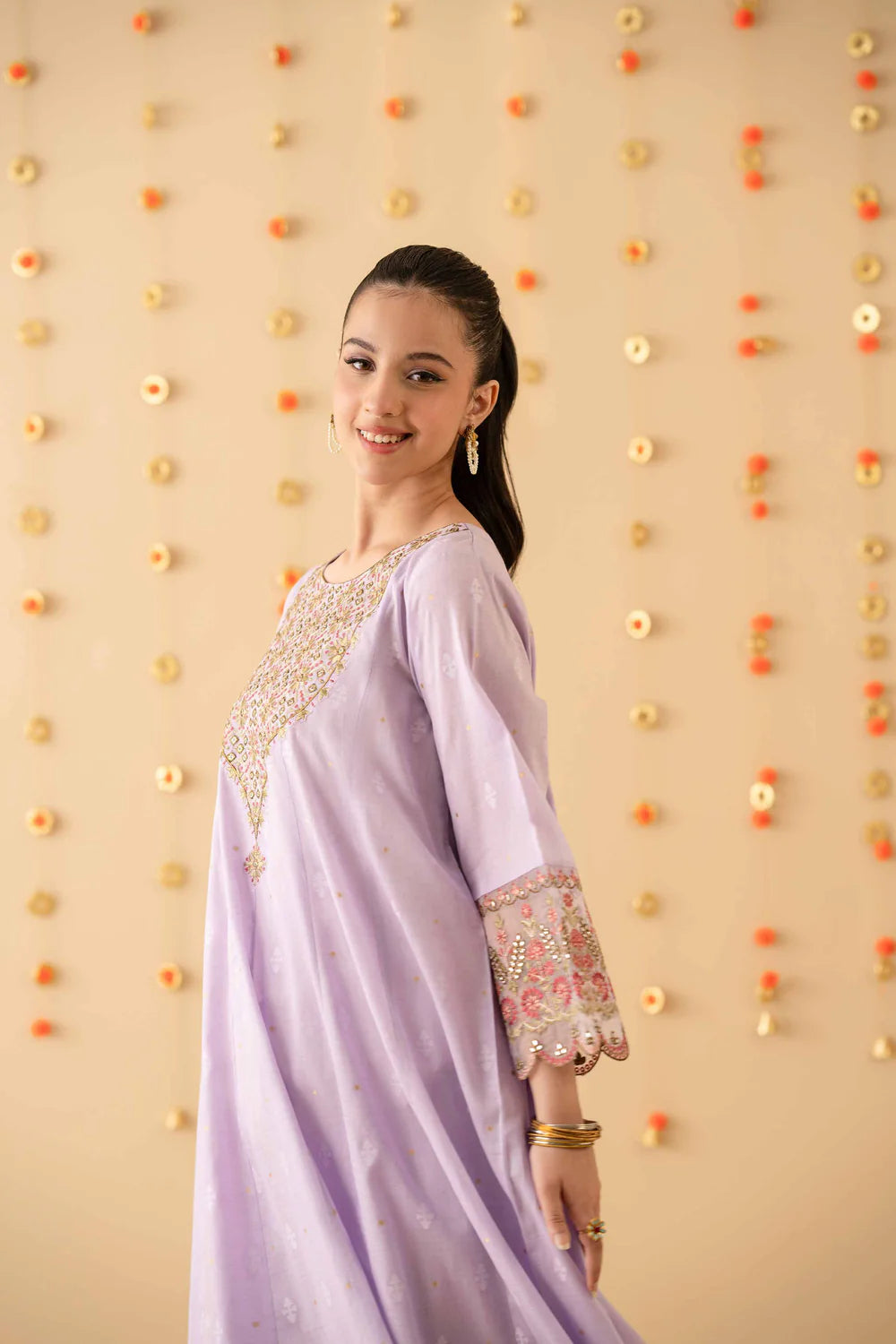 2 Piece - Embroidered Suit - PE25-142