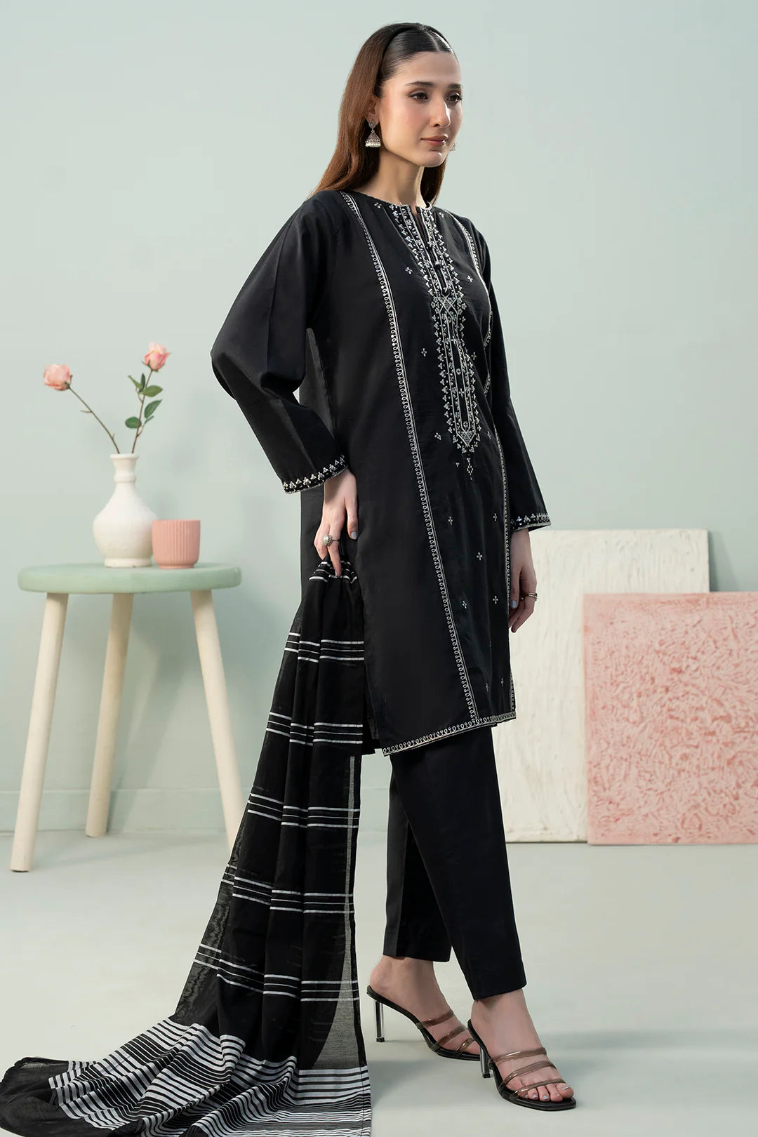 Embroidered Kurta Dupatta Trouser - 2113