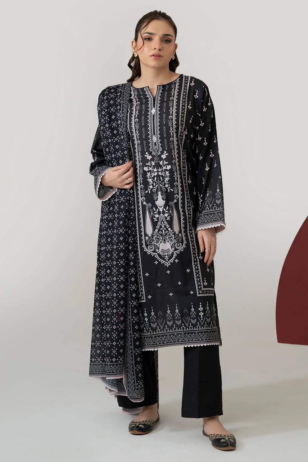 Kurta Dupatta Trouser - 1700
